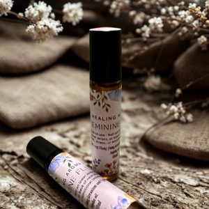 aromatherapy roller — feminine flow